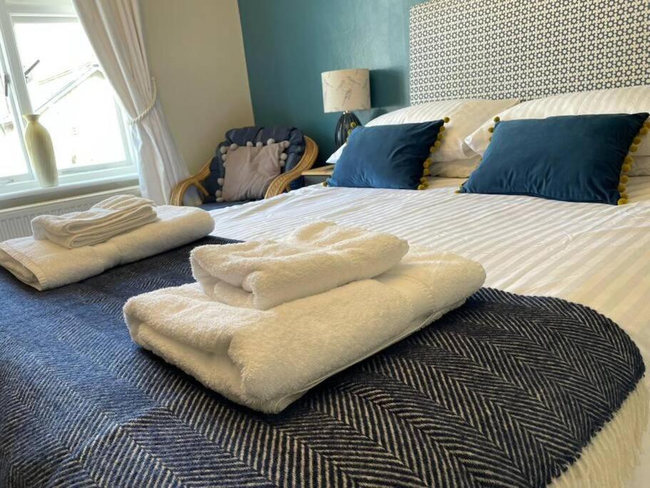 Rockferry 3 Bed Central Apartment + Parking Permit ดาร์ตมัธ ภายนอก รูปภาพ